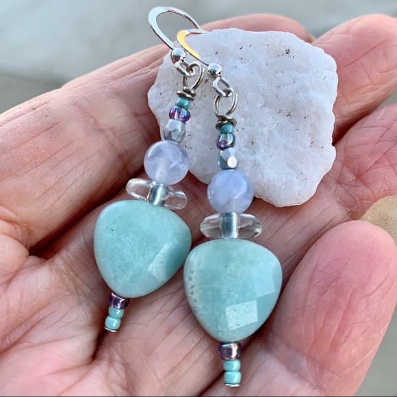 Holiday Glow Mint Amazonite Heart Earrings - Picture 10 of 12